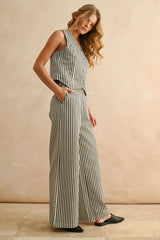 STRIPED PATTERN WIDE LEG PANTS