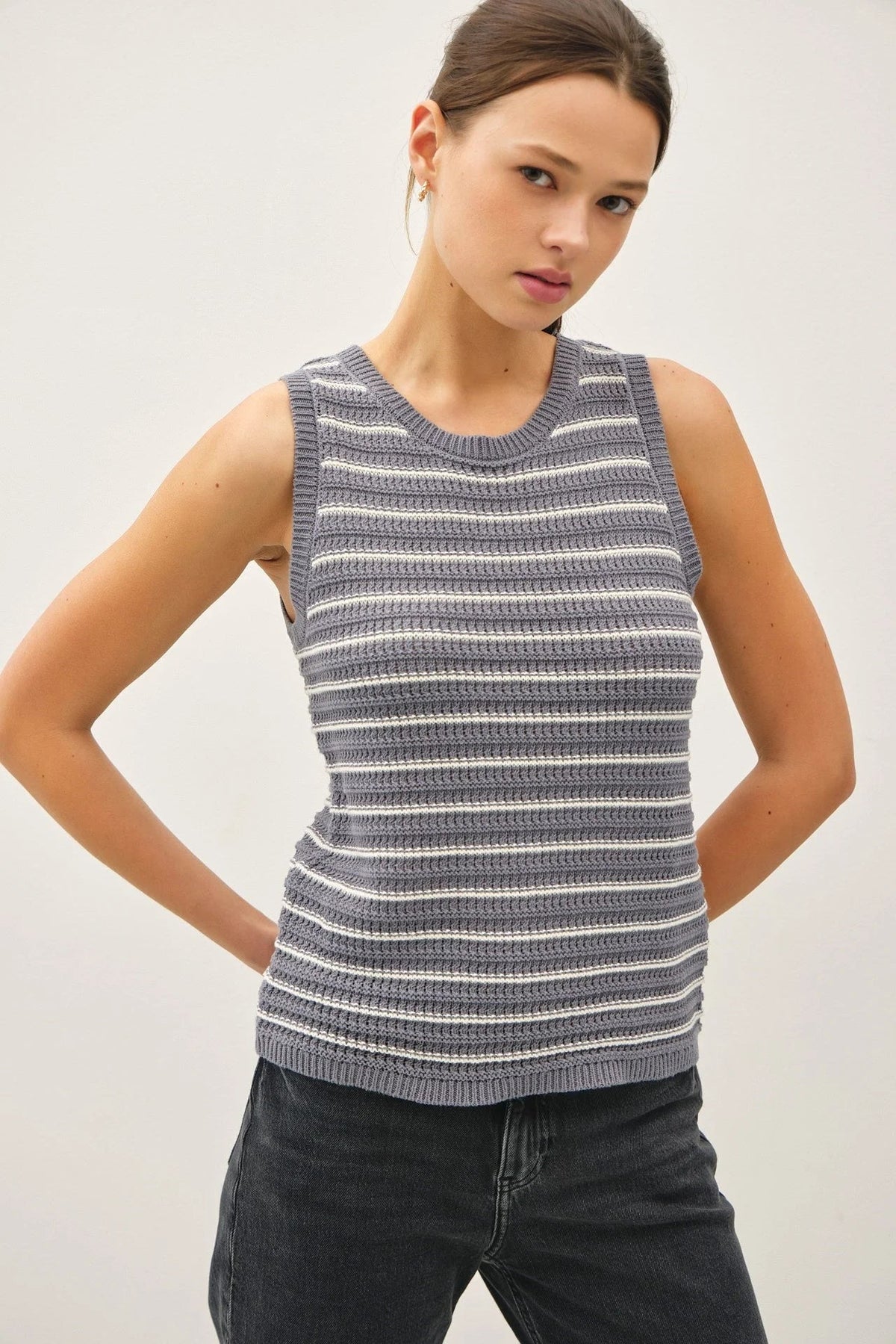 CHUNKY KNIT STRIPED SWEATER TANK TOP