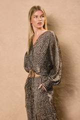 SMOKE AND SAND SURPLICE TOP